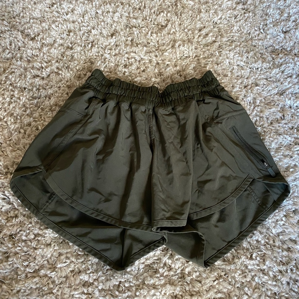 Lululemon tracker short